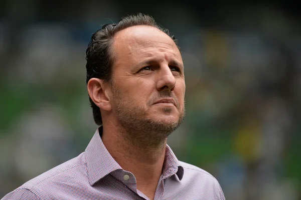 Rogério Ceni deixa o Fortaleza e fica próximo do Cruzeiro