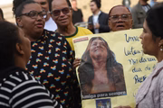 Fãs se despedem de Preta Gil no Theatro Municipal
