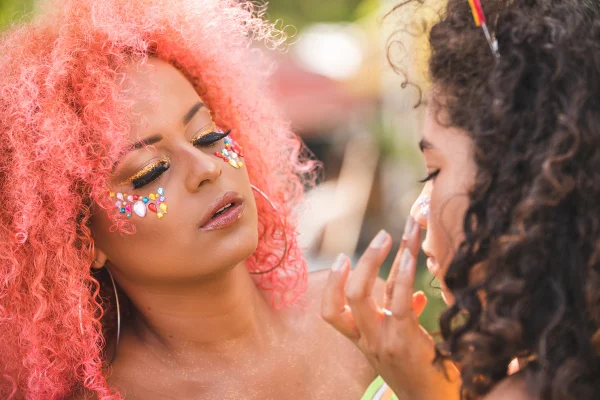Maquiagem Carnaval - Metrópoles
