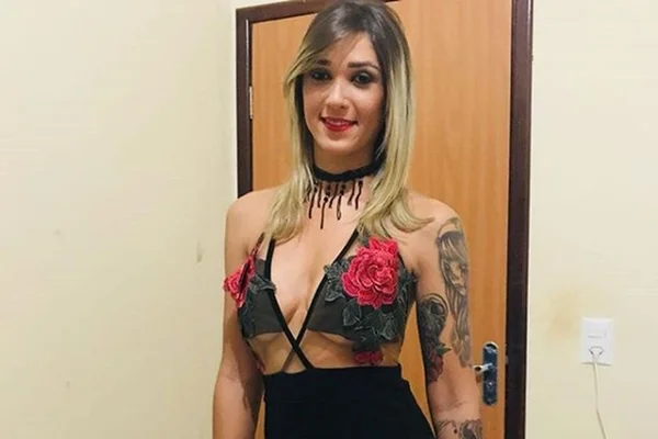 Jovem encontrada morta havia pedido ajuda para amiga pelo WhatsApp