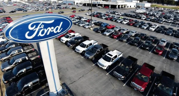 Ford tem estratégia para pagar menos impostos de carros importados