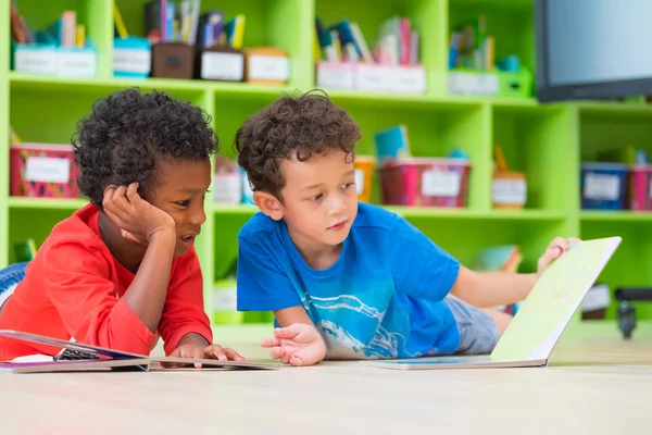 Nova educação dispensa memorização e aposta em novas formas de pensar