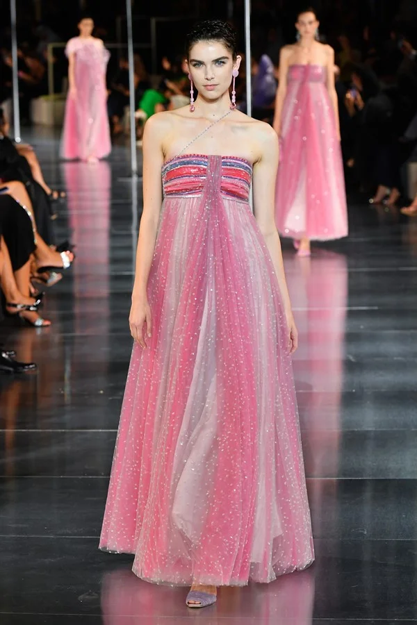 Giorgio Armani terá trajetória na moda contada em nova série de TV - destaque galeria Giorgio Armani terá trajetória na moda contada em nova série de TV - destaque galeria