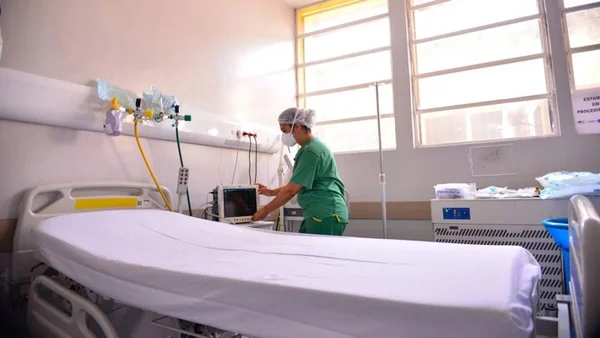 imagem colorida leito hospital goias
