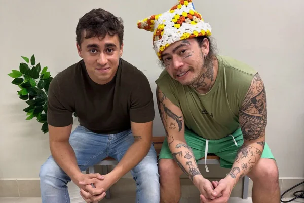 Foto colorida de Nikolas Ferreira e Whindersson Nunes - Metrópoles
