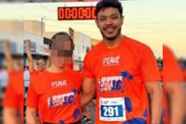 Marido que chorou após agredir esposa passa por audiência de custódia