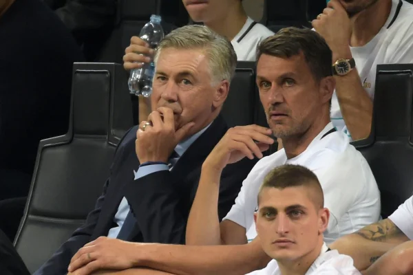Maldini e Ancelotti - Metrópoles
