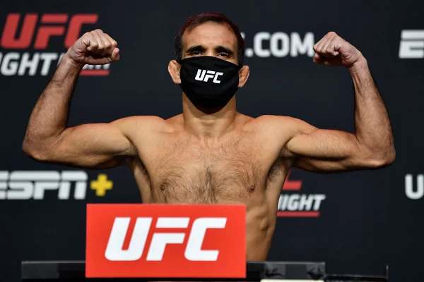 Rani Yahya na pesagem do UFC