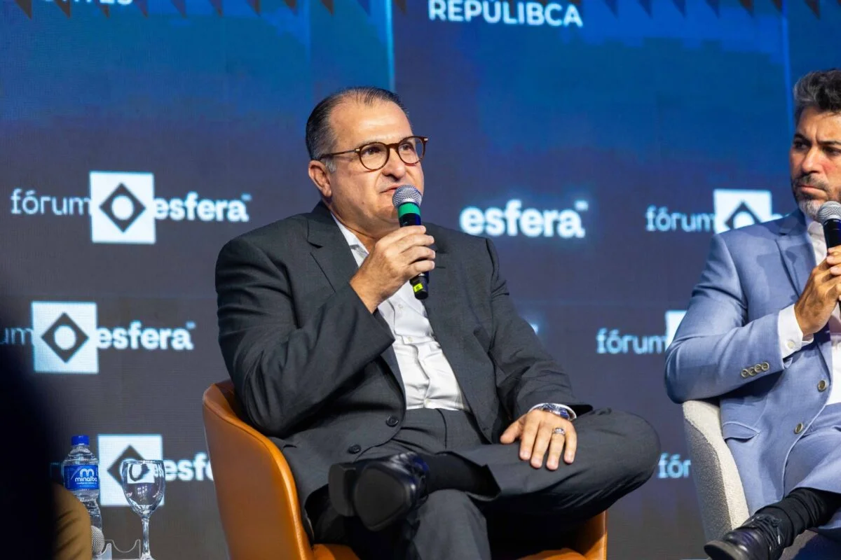 O ministro George Santoro (Transportes), no Fórum Esfera O ministro George Santoro (Transportes), no Fórum Esfera
