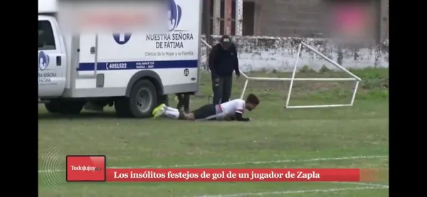 Jogador viraliza com comemorações bizarras na Argentina
