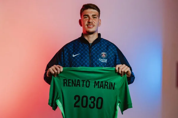 Renato Marín, do PSG - Metrópoles