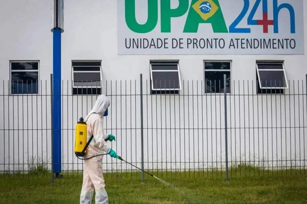 Curitiba volta a ter índice de Covid-19 semelhante ao do pico da pandemia