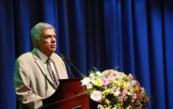 Primeiro-ministro do Sri Lanka diz que prioridade é deter terroristas