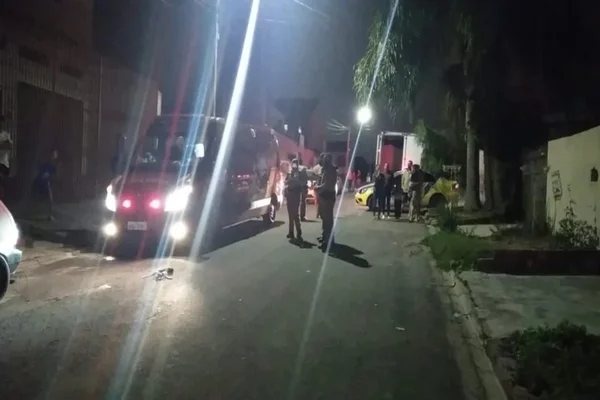 Crianças brigam por bicicleta, pai toma satisfação e quatro são esfaqueados