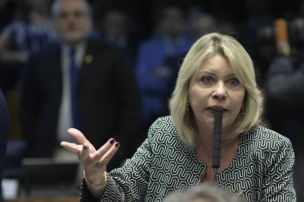 Senadora do PSL cassada por caixa 2 é indicada ao Conselho de Ética