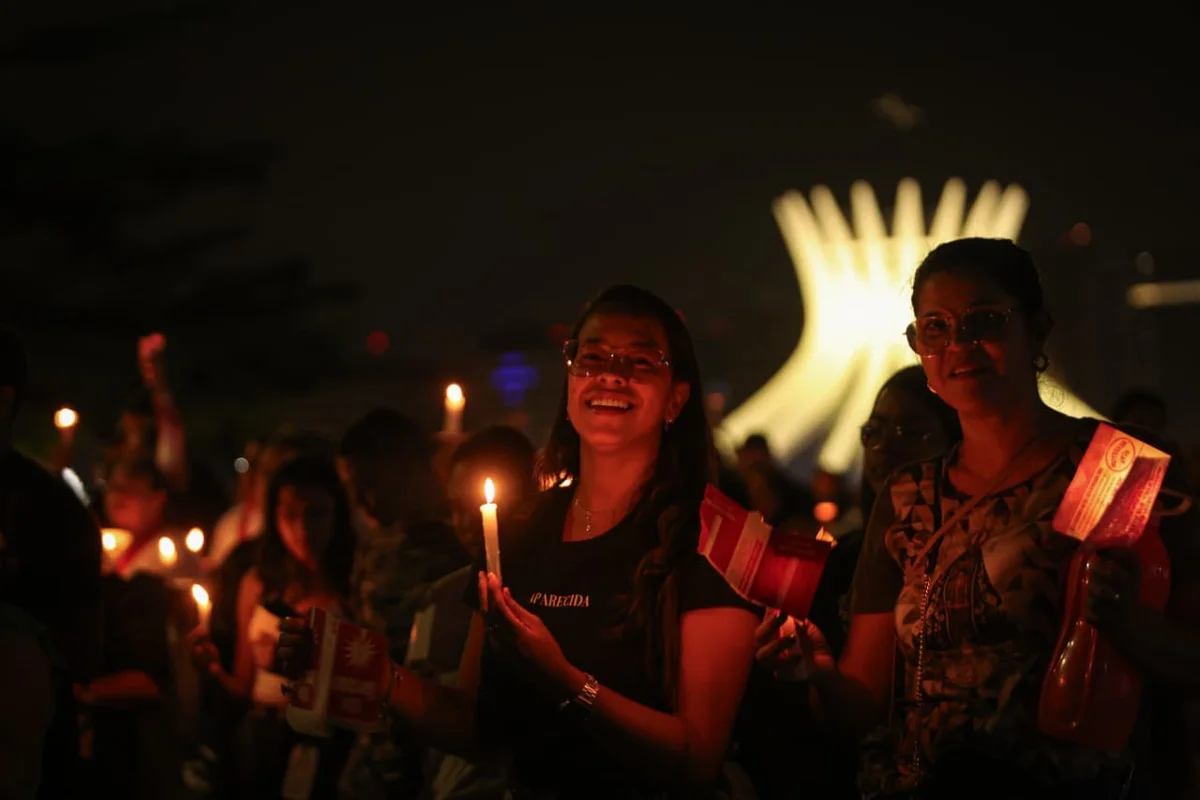 Procissão da Festa de Nossa Senhora Aparecida, em Brasília Procissão da Festa de Nossa Senhora Aparecida, em Brasília