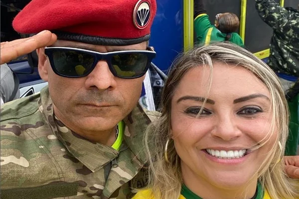 Ana Paula Melo, líder de acampamento no QG