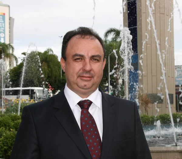 Imagem colorida do ex-administrador de Taguatinga Carlos Jales