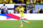 Neymar estreia pela Seleção Brasileira na Copa do Mundo