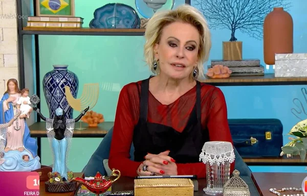 Ana Maria Fala de Gloria Maria