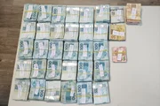 R$ 158 mil em espécie foram apreendidos nesta quarta