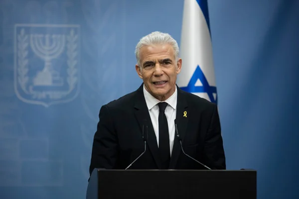 Líder da oposição de Israel nega genocídio e fome na guerra em Gaza