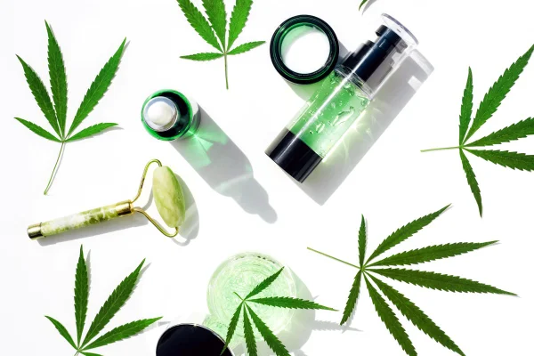 Cosméticos Maconha Canabidiol Skincare Pele