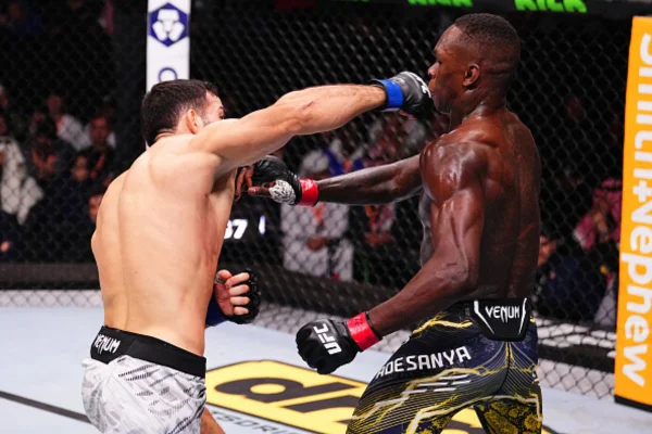 imagem colorida de UFC - Metrópoles