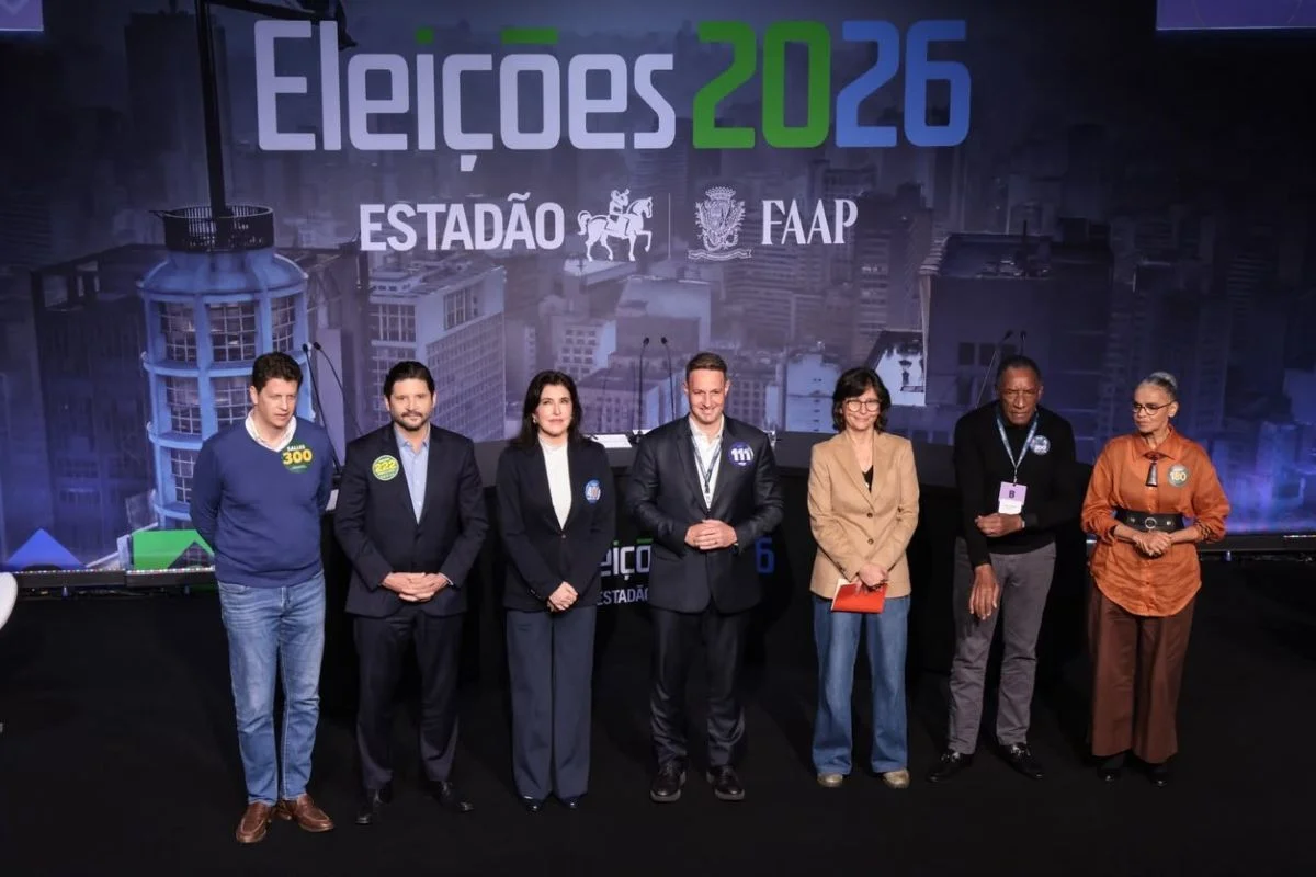 Candidatos ao Senado em São Paulo participam de debate Candidatos ao Senado em São Paulo participam de debate