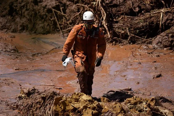 Mais um corpo é encontrado em Brumadinho; há 22 desaparecidos