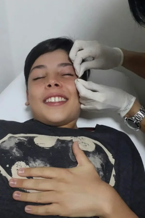 Mãe de Gabriel Ganley publica registro antigo com o filho - destaque galeria Mãe de Gabriel Ganley publica registro antigo com o filho - destaque galeria