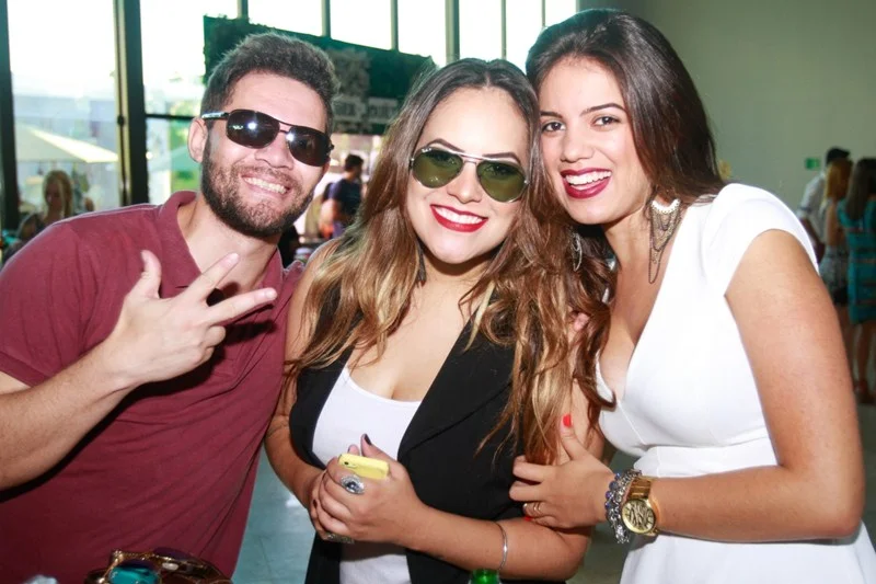 Roberto Rocha, Isabela Assis e Lorena Assis Roberto Rocha, Isabela Assis e Lorena Assis