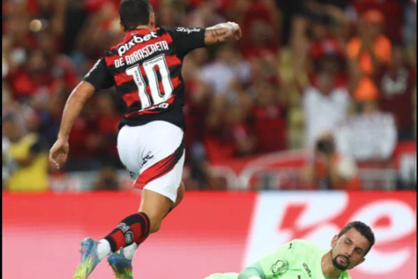 Imagem de Arrascaeta do Flamengo comemorando gol - Metrópoles
