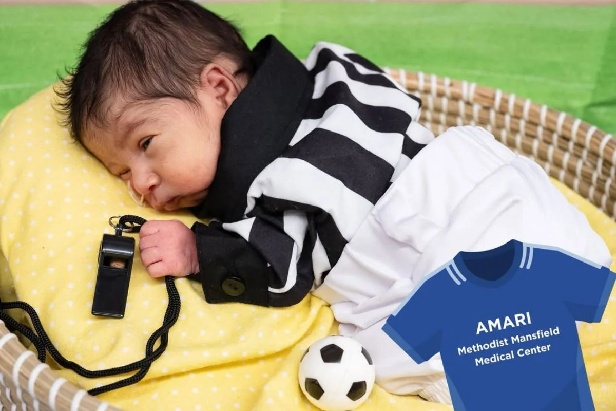 Recém-nascidos em terapia intensiva foram vestidos com roupinhas temáticas da Copa do Mundo Recém-nascidos em terapia intensiva foram vestidos com roupinhas temáticas da Copa do Mundo