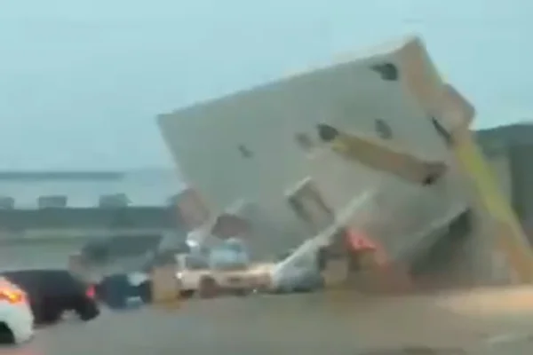 Vídeo: chuvas castigam Muriaé (MG) e ventos derrubam posto de gasolina