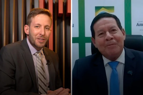 Caio Barbieri entrevista Hamilton Mourão
