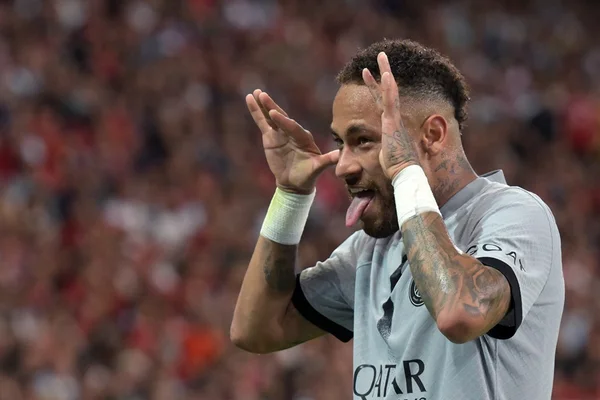 Foto colorida de Neymar