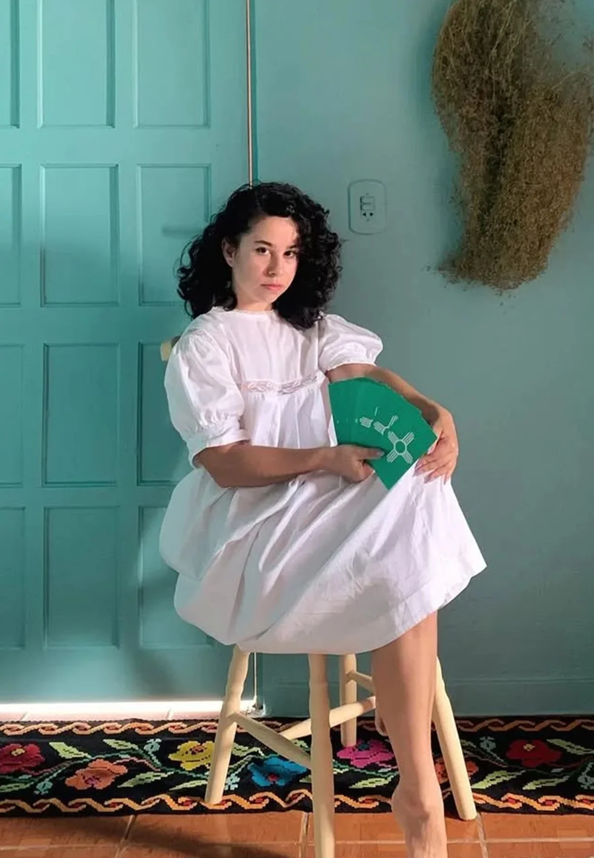 A taróloga Julia Anadam ponderou que as previsões oraculares não devem ser colocadas em oposição às análises científicas A taróloga Julia Anadam ponderou que as previsões oraculares não devem ser colocadas em oposição às análises científicas