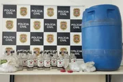 A Polícia Civil também fechou uma fábrica clandestina em Jundiaí