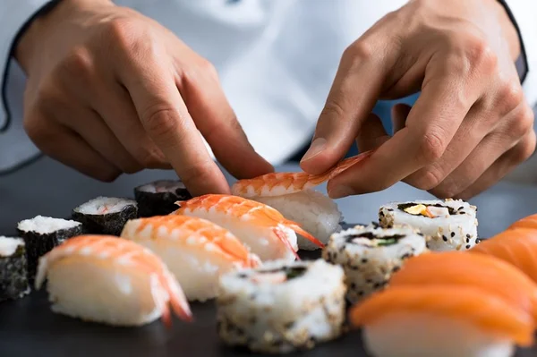 Restaurante japonês no DF está contratando para diversas áreas