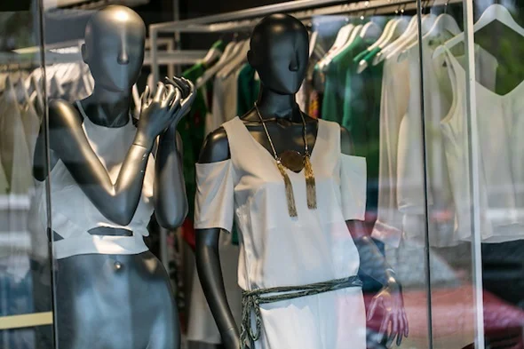 Multimarcas Q.U.A.D.R.A Concept Store apresenta coleção de verão 2017 - imagem 1 Multimarcas Q.U.A.D.R.A Concept Store apresenta coleção de verão 2017 - imagem 1