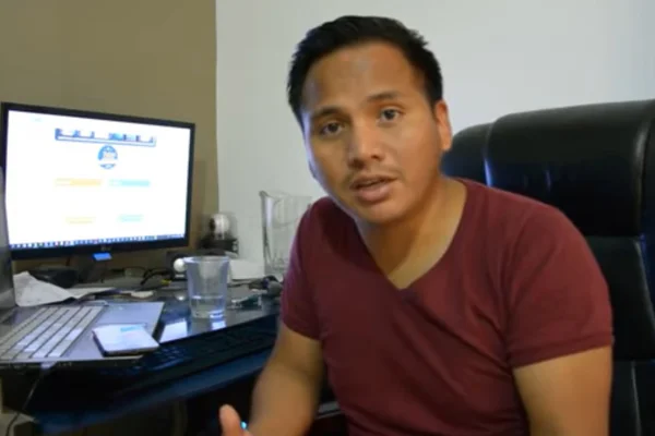 Boliviano afirma que software foi usado para disparos pró-Bolsonaro