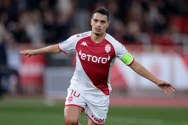 Imagem colorida de Ben Yedder