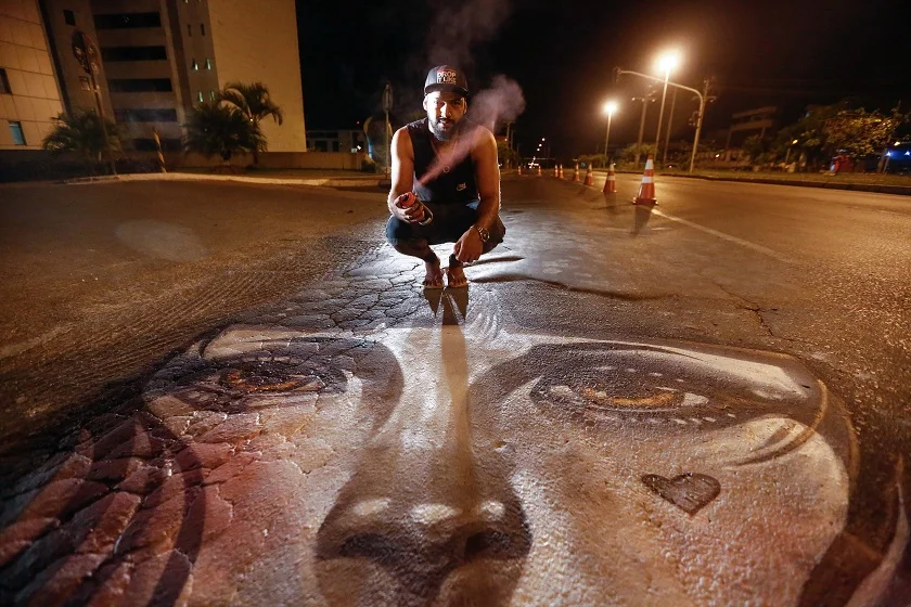 Setor de Indústrias e do Grafite. #bsburaco dá um trato em cratera no SIG - imagem 30 Setor de Indústrias e do Grafite. #bsburaco dá um trato em cratera no SIG - imagem 30