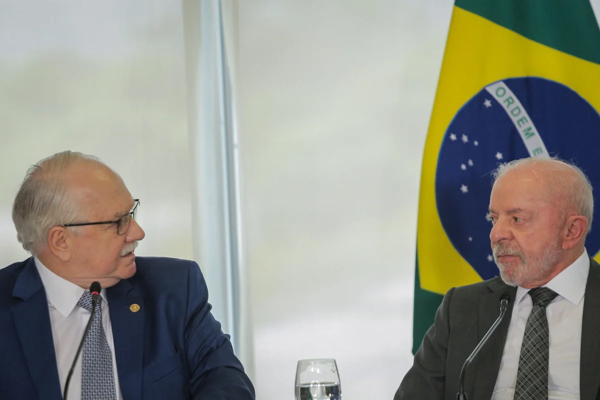 Crise no STF: Fachin assume caso Moraes e decidirá futuro de Master e INSS - imagem 7 Crise no STF: Fachin assume caso Moraes e decidirá futuro de Master e INSS - imagem 7