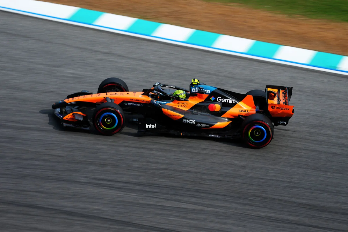 Charles Leclerc lidera 2º treino livre do GP do Bahrein