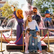 Virginia Fonseca and daughters Virginia Fonseca and daughters