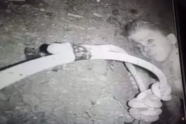 Rayan, menino que caiu em poço no Marrocos