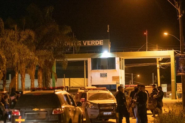 Denúncia leva PMDF a procurar autor de triplo homicídio em condomínios