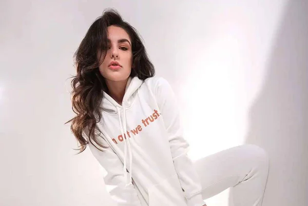 kéfera komfive